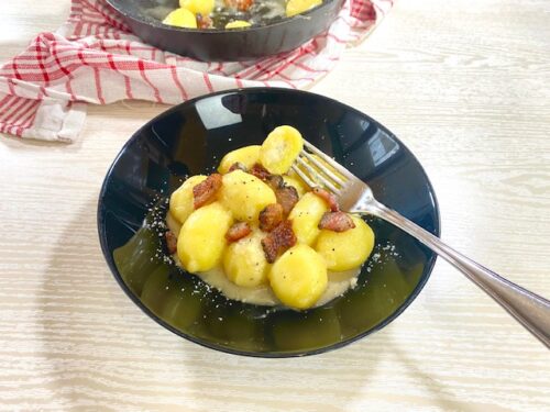 Gnocchi ripieno al caccio e pepe