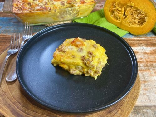 Lasagne spaziali con Zucca, Stracchino e Salsiccia: Ricetta Cremosa e Gustosa per l’Autunno