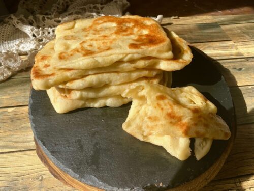 Focaccia Sfogliata Senza Forno: Pronta in Padella e Super Gustosa!